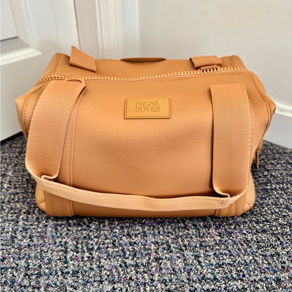 Dagne Dover Medium Landon in Pinto